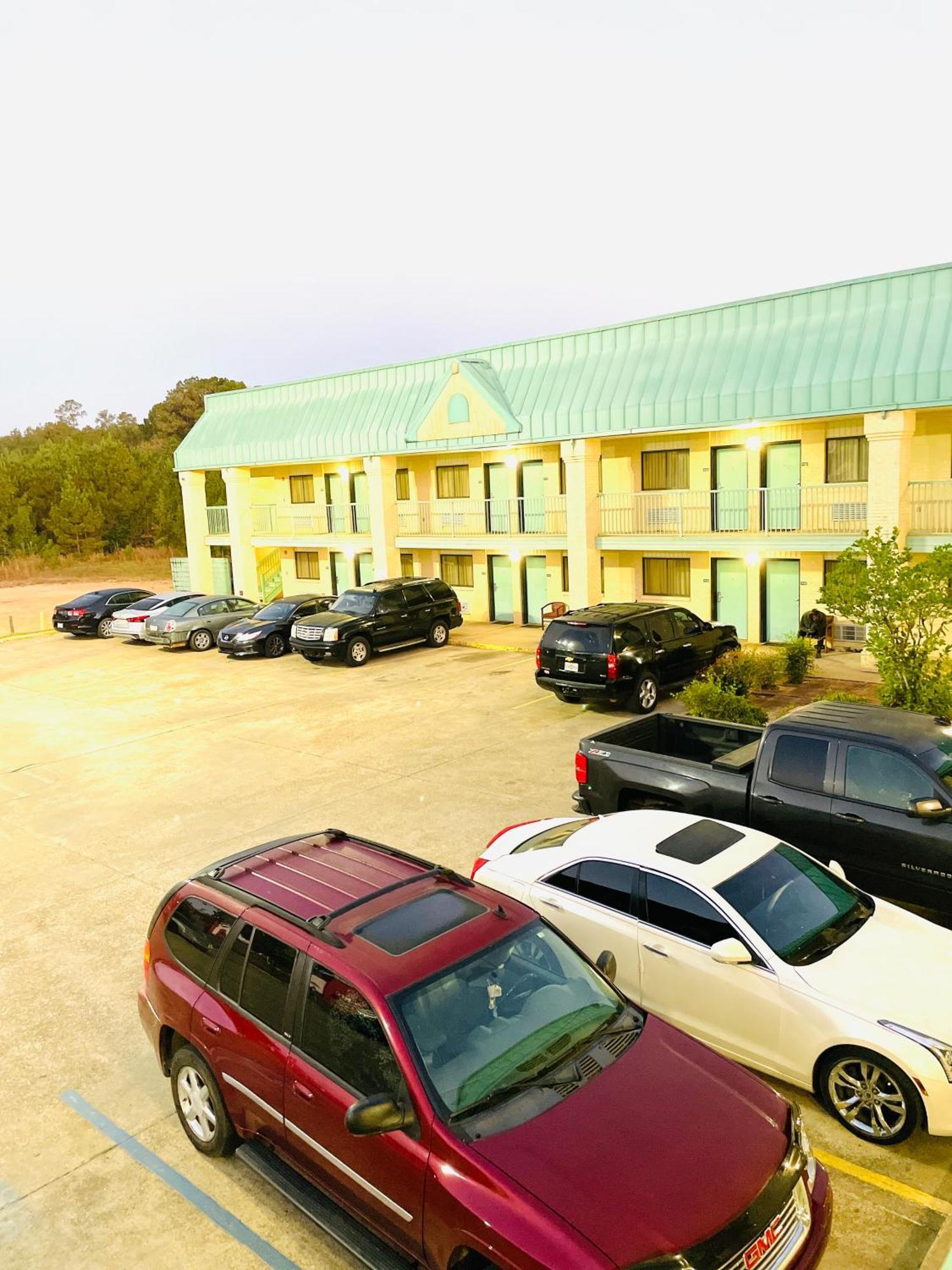 Western Inn Express Hazlehurst Exterior foto